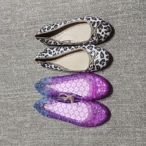 2 Pair of Shoes